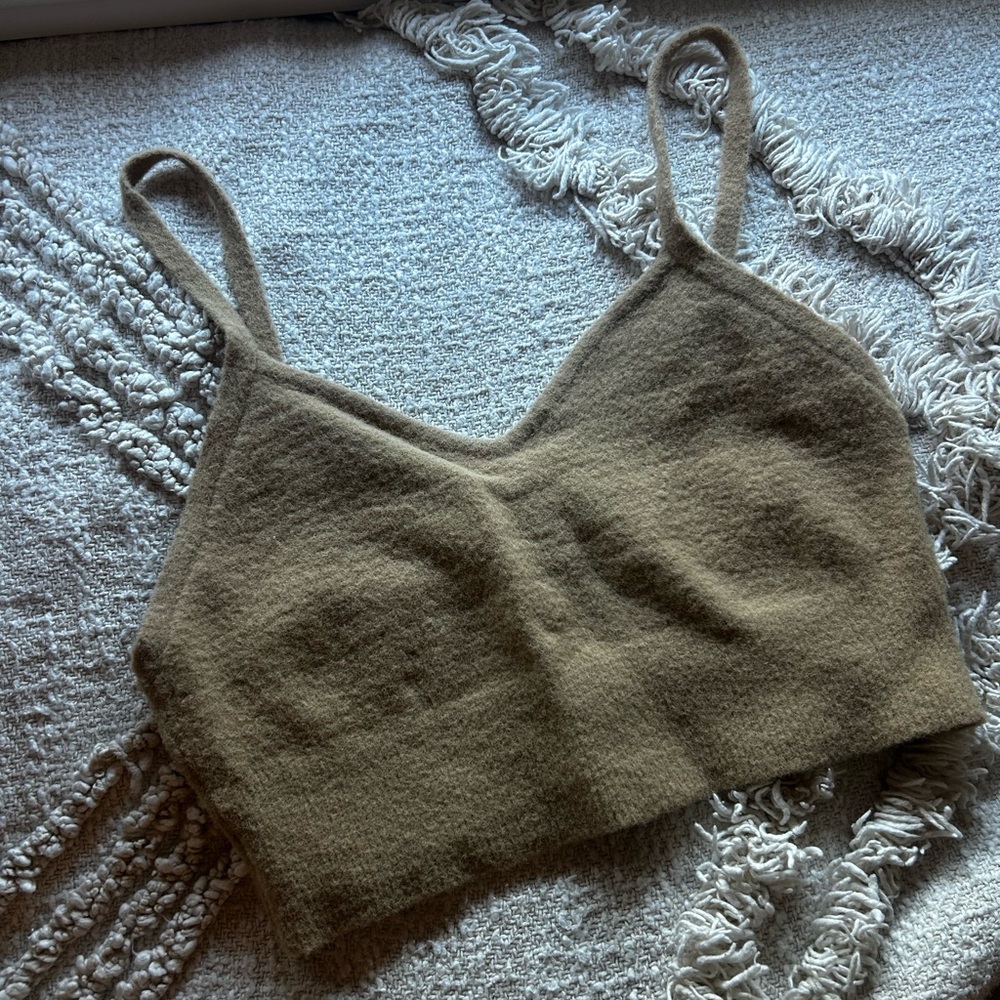 OAK + FORT Soft Beige Crop Top